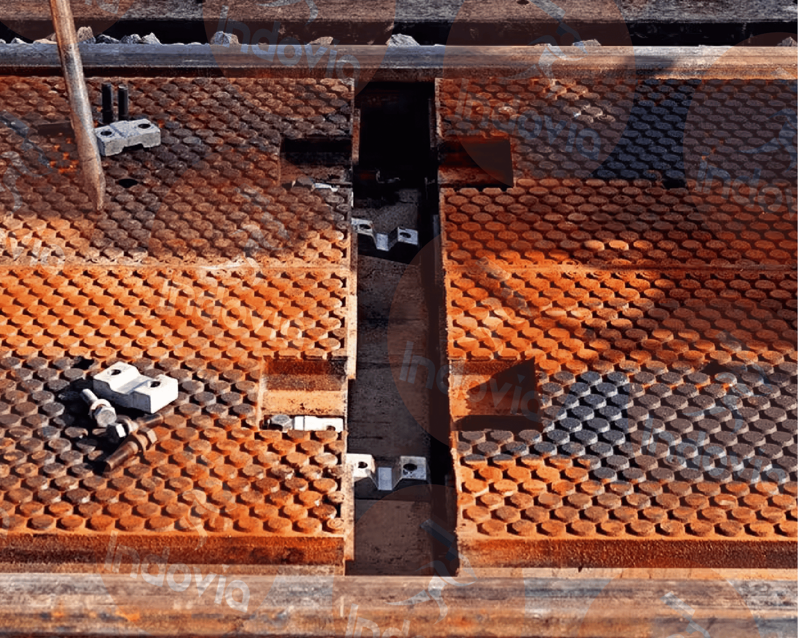 TITAN linking system